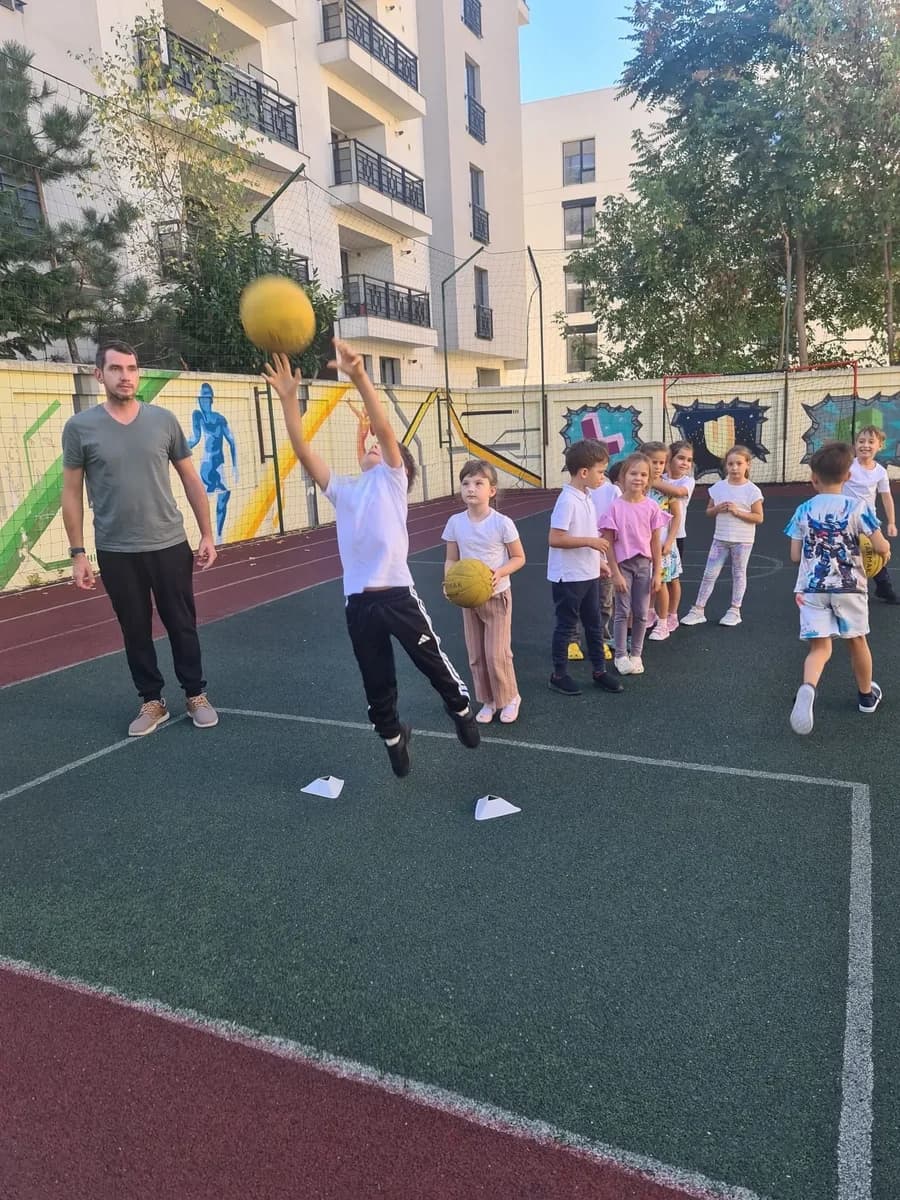 Școala Primară — fotografie 3